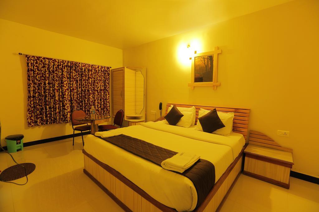 Hotel Al Woodlands Residency Udagamandalam Exterior foto